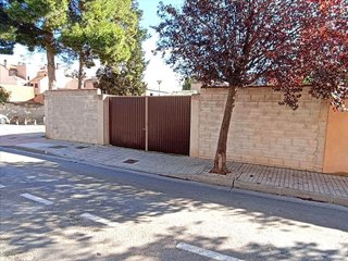 Terreno en venta en Utebo