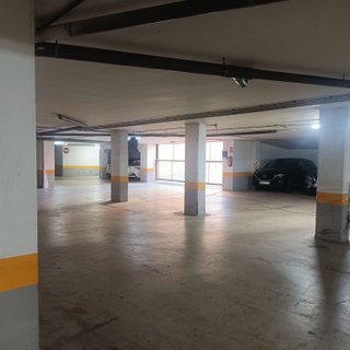 Alquiler plaza garaje AMPLIA Federico Alcácer 10