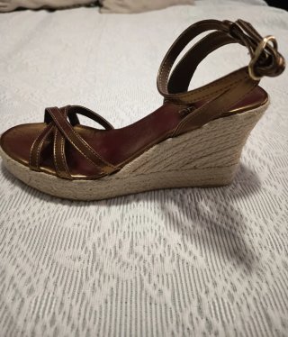 Sandalias cuña yute metalizadas Scalpers