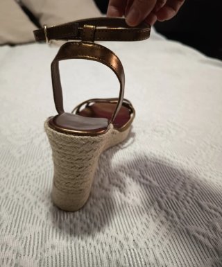 Sandalias cuña yute metalizadas Scalpers