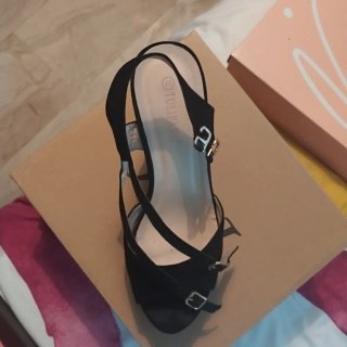 Zapatos de tacón negros con plataforma
