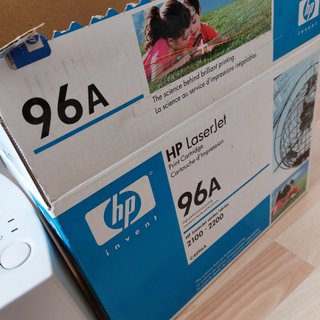 Impresora HP LASERJET 2100- ¡ REGALO DE TONER !