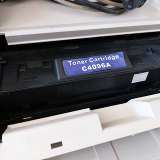 Impresora HP LASERJET 2100- ¡ REGALO DE TONER !