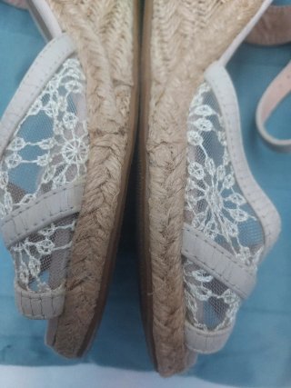 Sandalias como nueva Beige Talla 41 local.