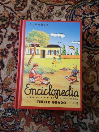 Lote 4 libros Alvarez