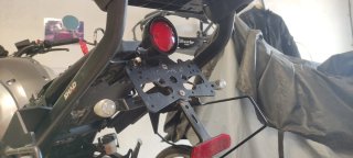 Piloto trasero redondo moto.