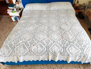 Copriletto uncinetto matrimoniale fatto a mano