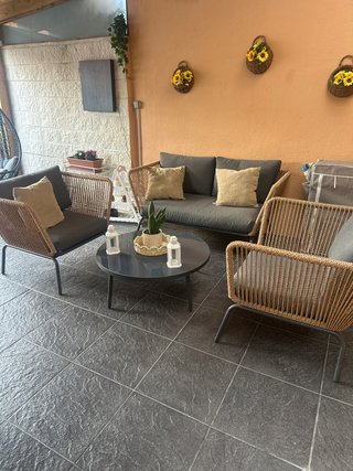 Conjunto asientos jardín ratán y tela