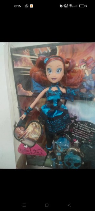 Muñeca Hallowinx Mission Winx Club