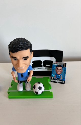 2 Figuras Zuru Ballers Uruguay FIFA