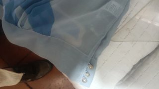Blusa floral azul y blanca talla única