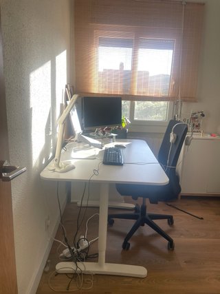 Mesa de oficina Ikea blanca
