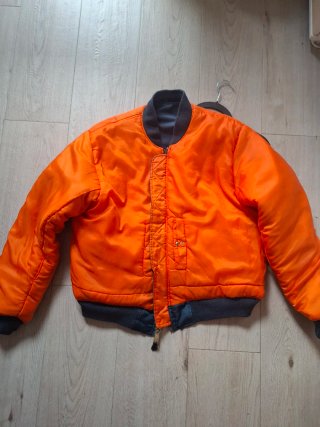 Chaqueta Alpha Industries MA-1 USA