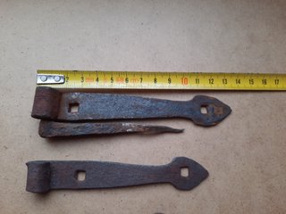 4 bisagras antiguas de hierro forjado 10 y 13,5 cm