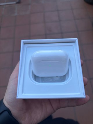 Auriculares blancos