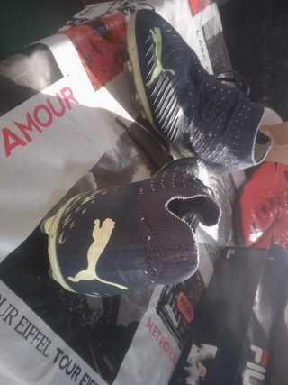 Botas de fútbol Puma Talla 35.5