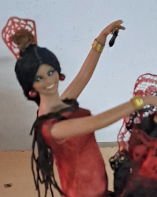 Bambola ballerina flamenco rossa e nera