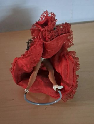 Bambola ballerina flamenco rossa e nera