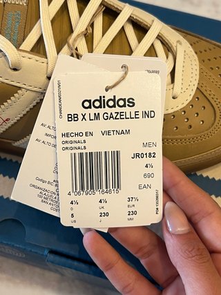 Adidas x Bad Bunny Gazelle Indoor Marrón talla 37