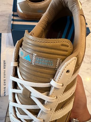 Adidas x Bad Bunny Gazelle Indoor Marrón talla 37