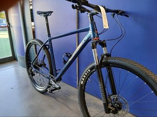 Megamo Natural Elite