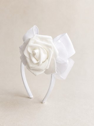 Diadema niña flor blanca