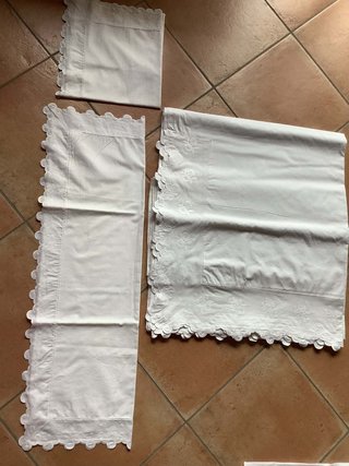 Lenzuola cotone ricamate