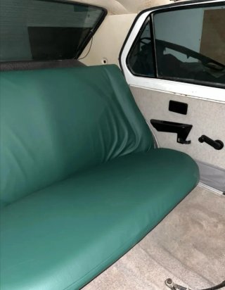 SEAT 127 1984