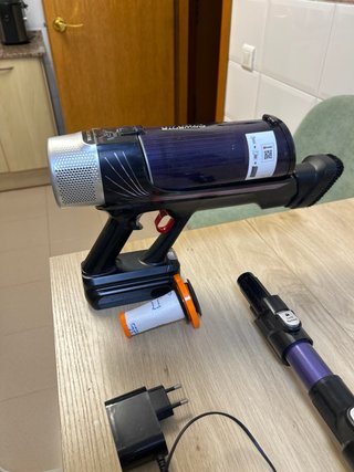 Aspirador Rowenta Flex con todos los accesorios