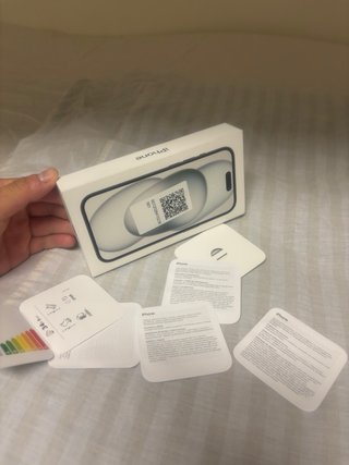 Caja Original iPhone 15
