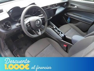 Alfa Romeo Junior Ibrida 108kW (145CV)