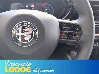 Alfa Romeo Junior Ibrida 108kW (145CV)