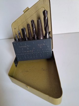 Juego de extractores y brocas TUBUS