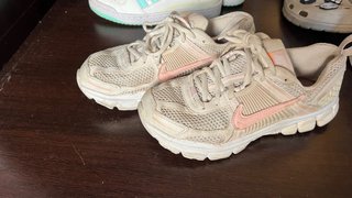 Lote Zapatillas Nike y Adidas Blancas