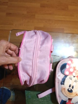 Dos mochilas infantiles rosas