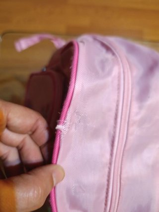 Dos mochilas infantiles rosas