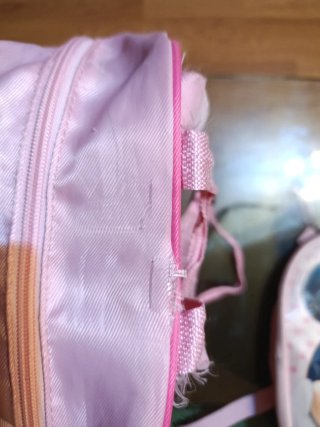 Dos mochilas infantiles rosas