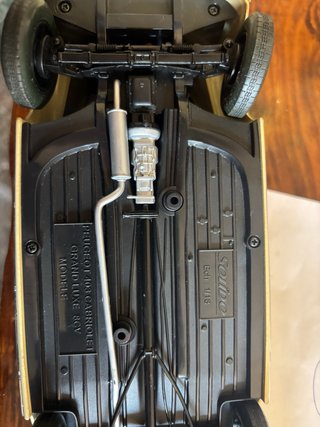 Solido 1:18 Peugeot 403 Cabriolet Grand Luxe