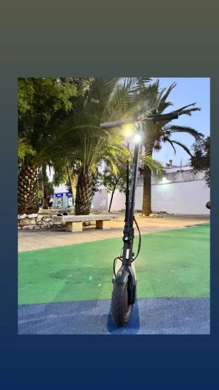 Patinete Eléctrico Xiaomi 4Pro + Casco