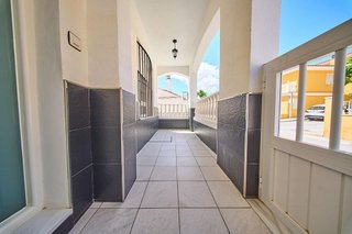 Chalet en venta en Baza