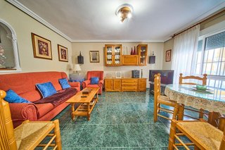 Chalet en venta en Baza