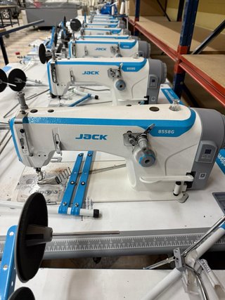 Máquina de coser industrial Jack 8558G