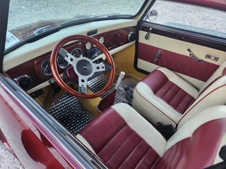 MINI MIL DEL AÑO 1990 EN PERFECTO ESTADO MEJOR VER