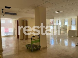 Local comercial en alquiler en El Alborgí en Paterna