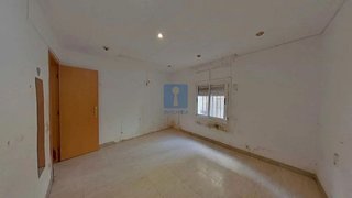 Piso en venta en Artigas - Llefià en Badalona