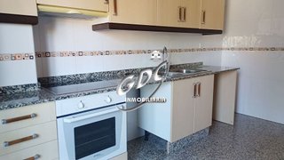 Piso en alquiler en Ensanche en Teruel