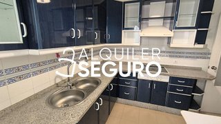Piso en alquiler en Colores - Entreparques en Sevilla