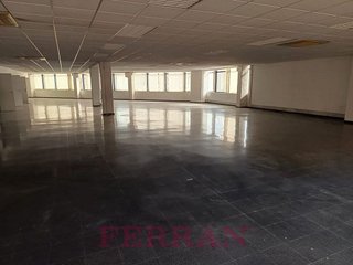 Oficina en alquiler en El Besós i el Maresme en Barcelona