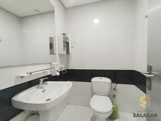 Local comercial en alquiler en San Pedro de Deusto-La Ribera en Bilbao
