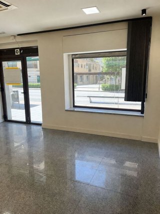 Local comercial en alquiler en San Matías - Realejo en Granada